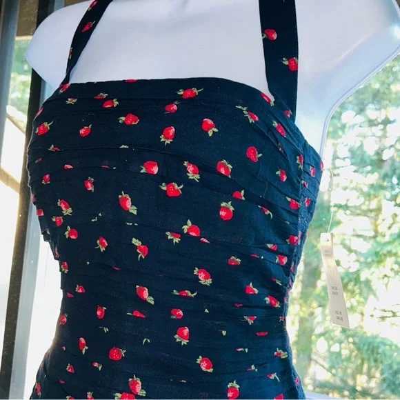 🫎A&F Emerson Drop-Waist Strawberry Mini Halter Dress XS NWT🍓 - Picture 4 of 12